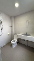 Changi Road (D14), Shop House #595142361